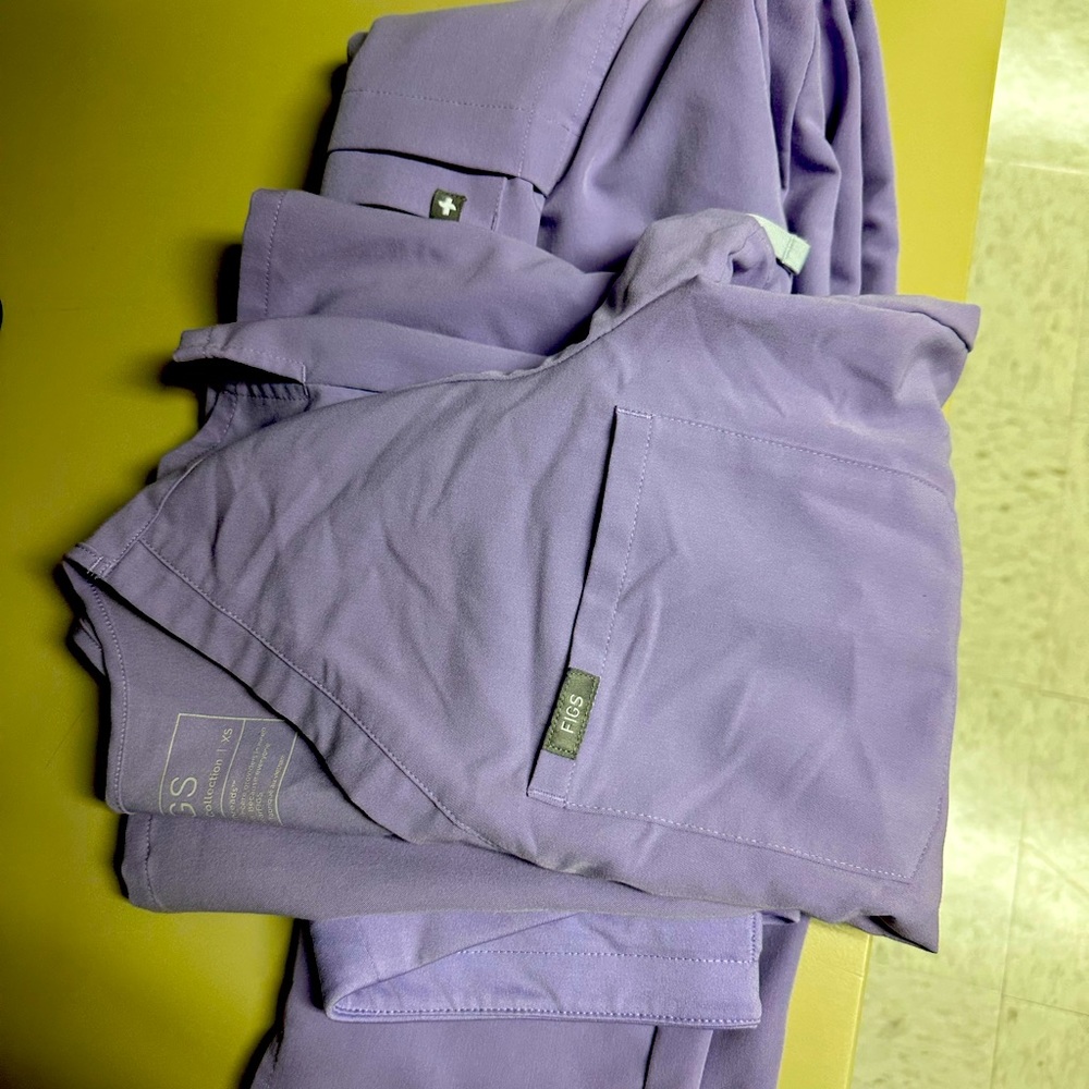 Figs lavender scrubs set